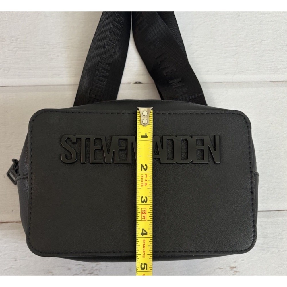 STEVE MADDEN BLACK W LOGO BELT BAG FANNY PACK CROSSBODY BAG W AIRPOD CASE. - Picture 6 of 6